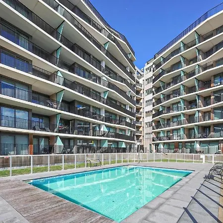 Apartment Crystal Seahorse
